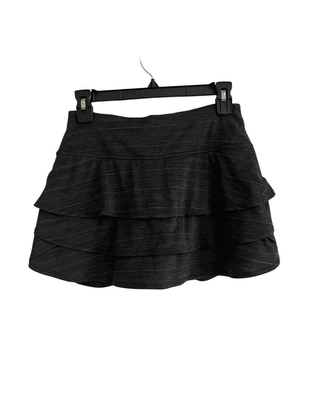 Athleta Swagger Ruffle Skort Tiered Ruffle Style
Built-In Compression Shorts - Picture 11 of 12
